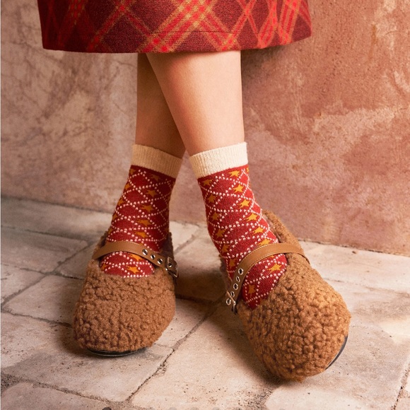 NEW Cider Furry Mary Janes Faux Shearling Buckle Strap Brown Camel - Picture 9 of 10